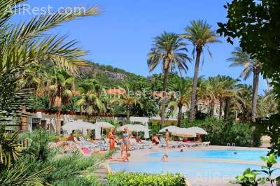 One Resort Kiris 10
